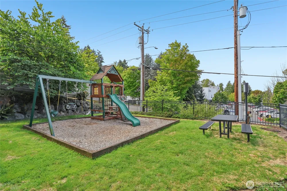 8312 120th Avenue NE Kirkland, WA 98033