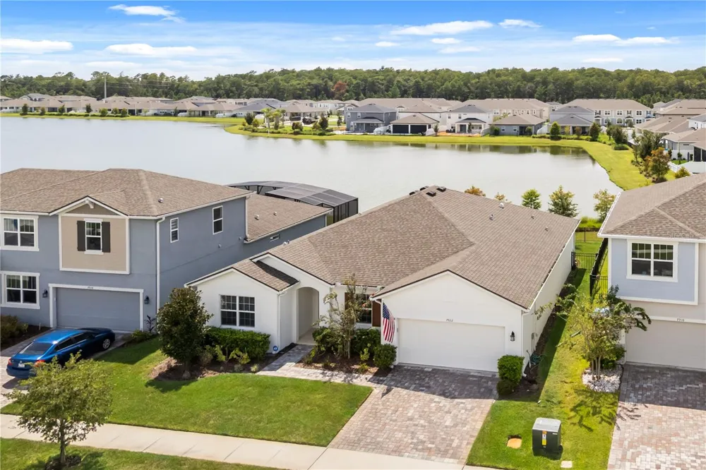 7922 WATERFIELD AVENUE Orlando, FL 32832