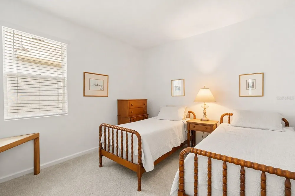 7922 WATERFIELD AVENUE Orlando, FL 32832