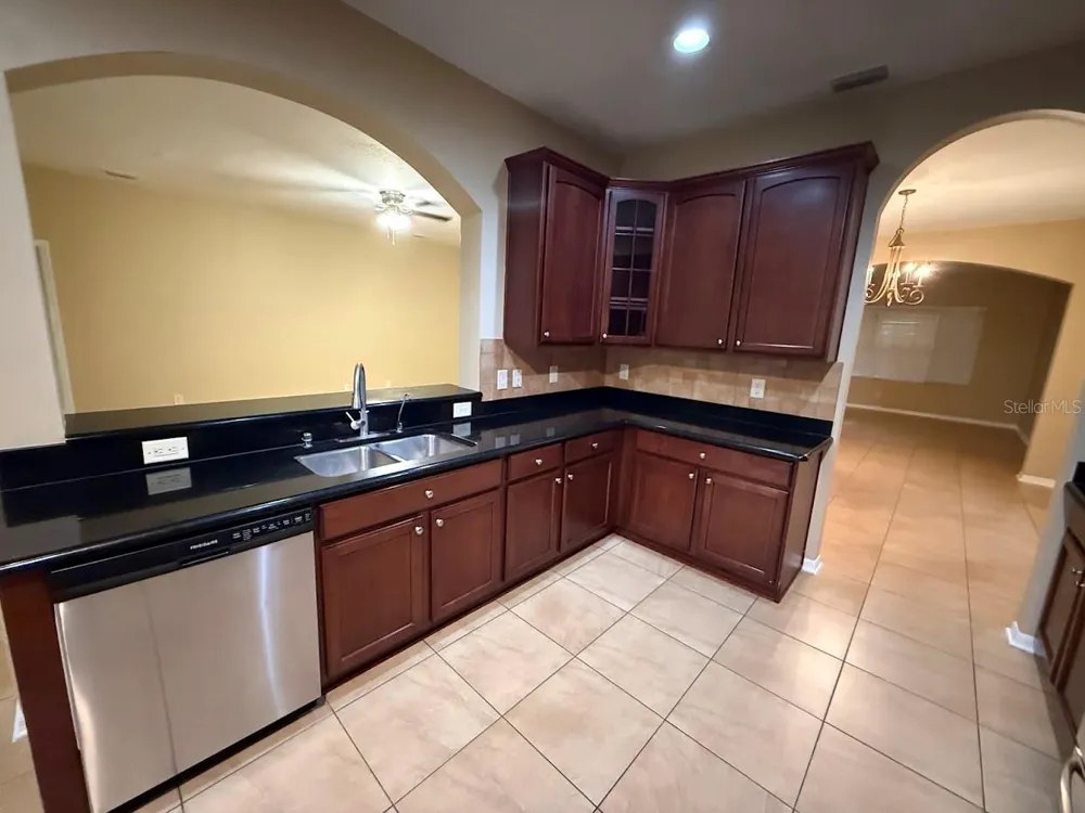 5823 BUTTERFIELD STREET Riverview, FL 33578
