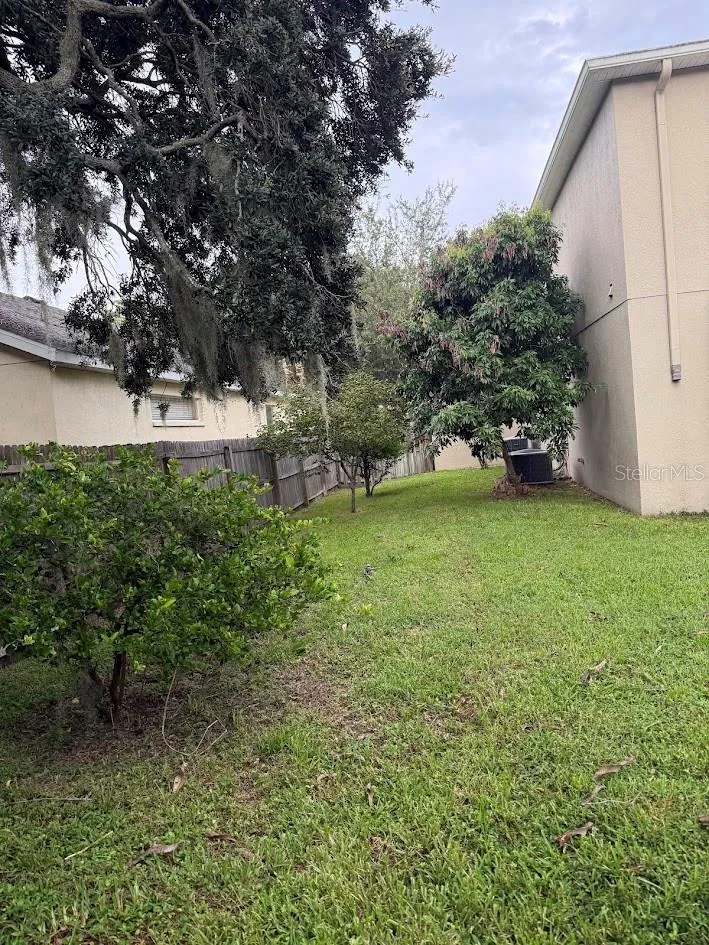 5823 BUTTERFIELD STREET Riverview, FL 33578