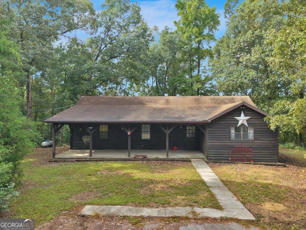 107 Midway RD Barnesville, GA 30204