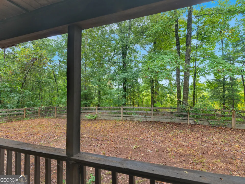 107 Midway RD Barnesville, GA 30204