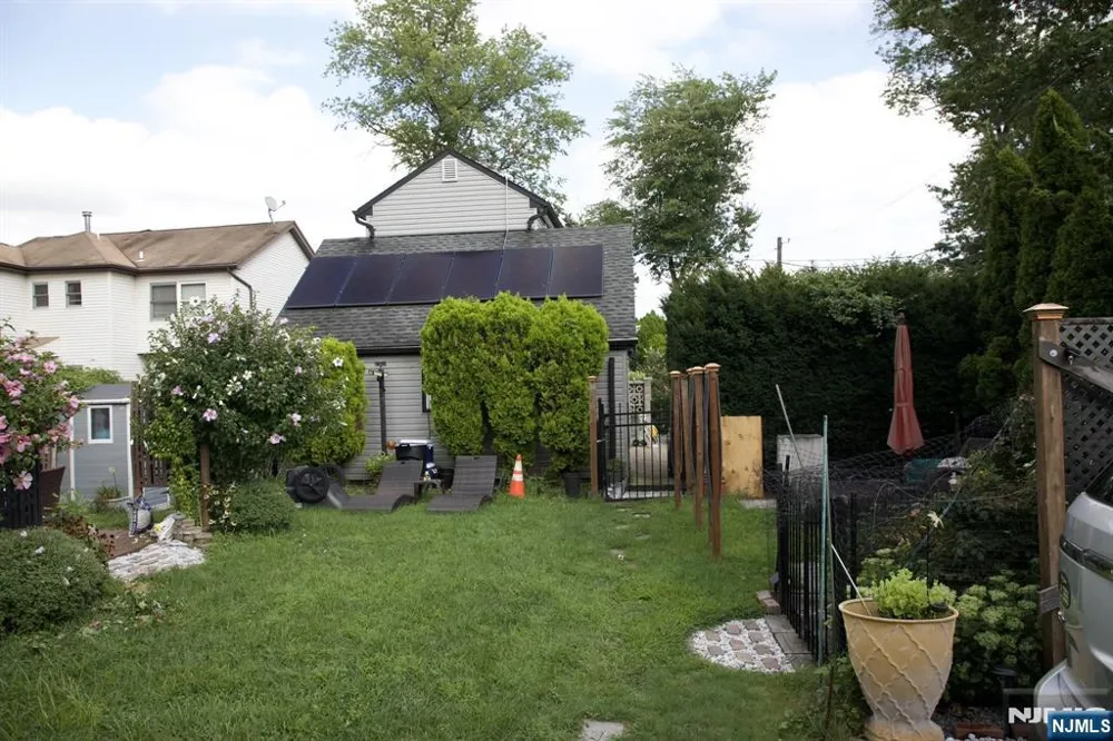 81 Prospect Terrace Teaneck, NJ 07666