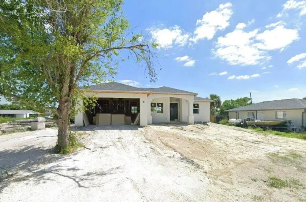 20239 GLADSTONE AVENUE Port Charlotte, FL 33952