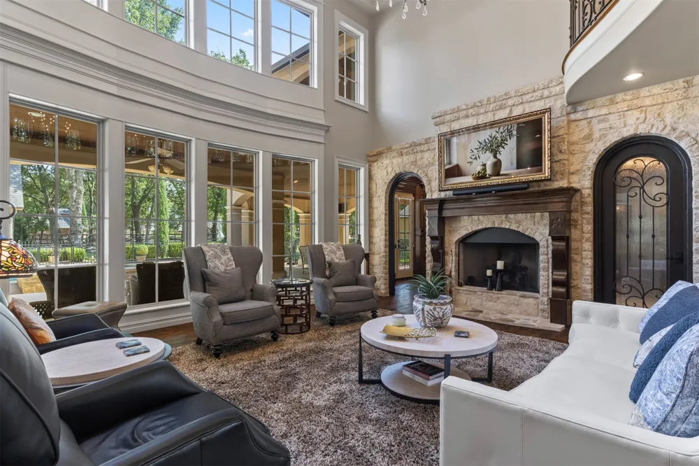 6011 Grey Hawk Road Owasso, OK 74055