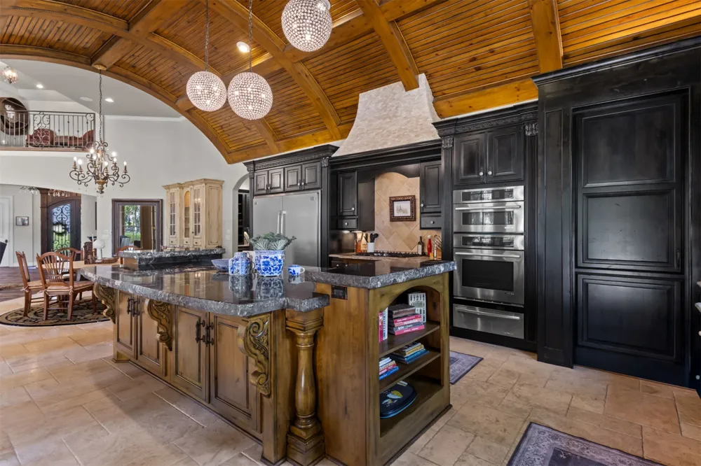 6011 Grey Hawk Road Owasso, OK 74055