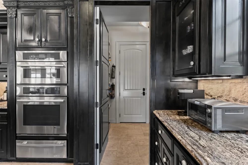 6011 Grey Hawk Road Owasso, OK 74055