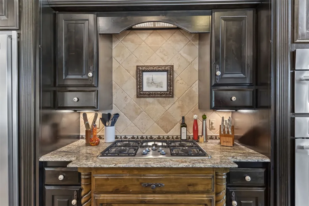 6011 Grey Hawk Road Owasso, OK 74055