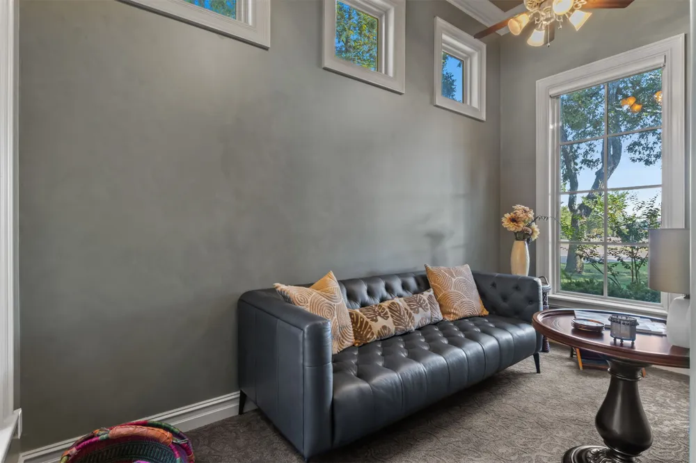 6011 Grey Hawk Road Owasso, OK 74055