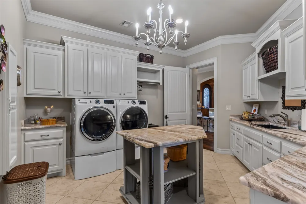 6011 Grey Hawk Road Owasso, OK 74055