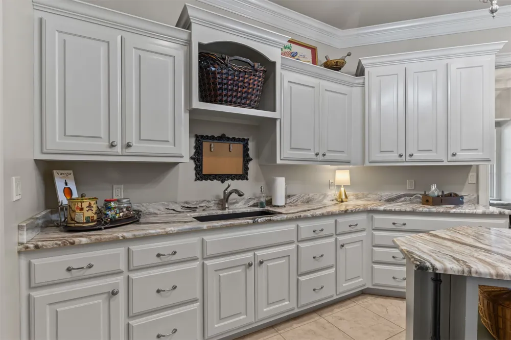6011 Grey Hawk Road Owasso, OK 74055