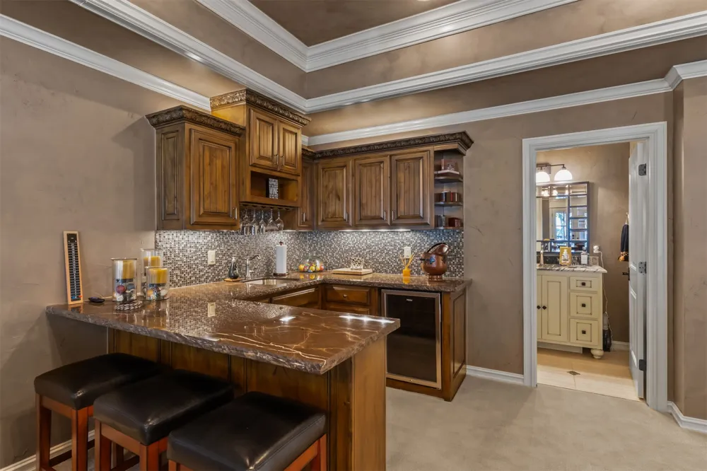 6011 Grey Hawk Road Owasso, OK 74055