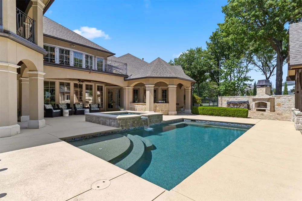 6011 Grey Hawk Road Owasso, OK 74055