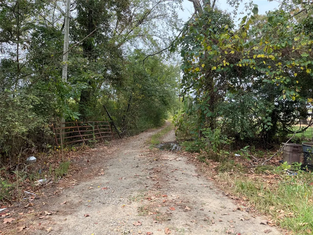 18606 Lock and Dam Road Spiro, OK 74959