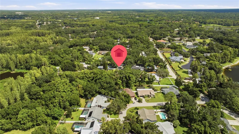 2005 RUSSELL DRIVE Tampa, FL 33618