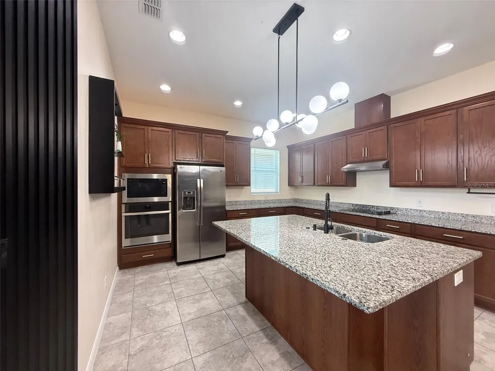 2074 BRILLANTE DRIVE St Cloud, FL 34771