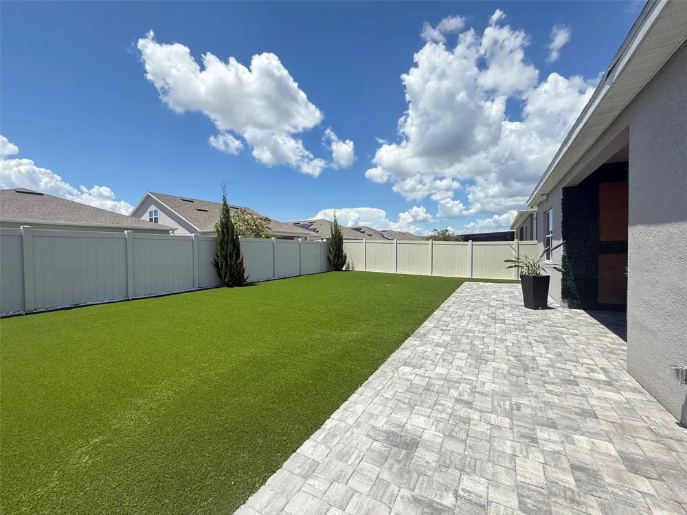 2074 BRILLANTE DRIVE St Cloud, FL 34771