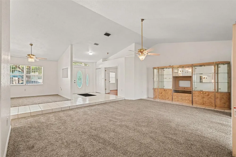2500 62ND AVENUE S St Petersburg, FL 33712
