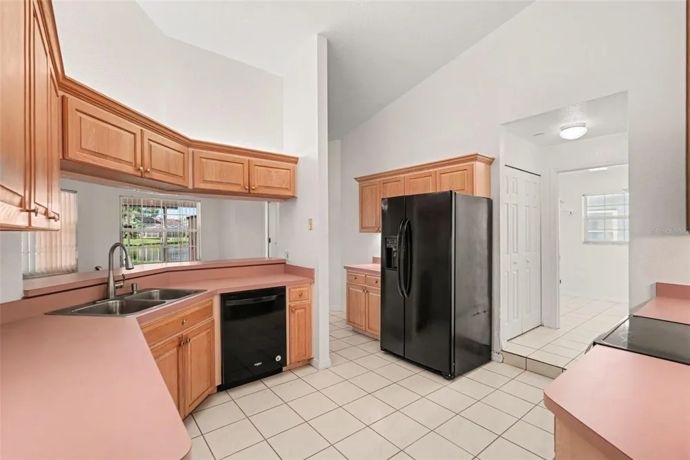 2500 62ND AVENUE S St Petersburg, FL 33712