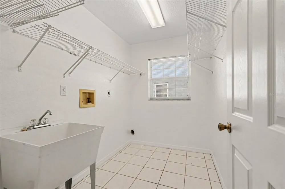 2500 62ND AVENUE S St Petersburg, FL 33712