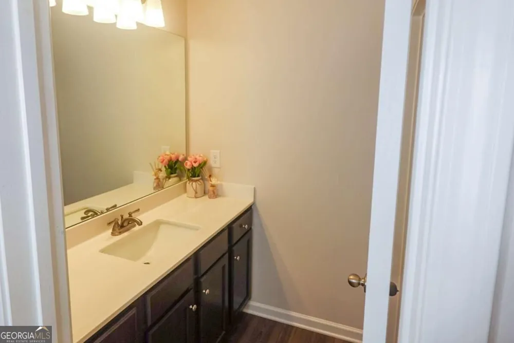 573 Auburn Crossing DR Auburn, GA 30011