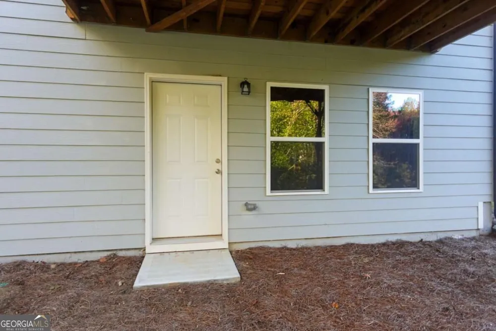573 Auburn Crossing DR Auburn, GA 30011