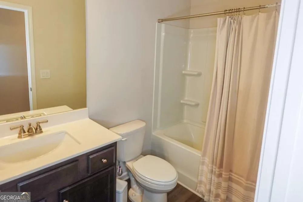 573 Auburn Crossing DR Auburn, GA 30011