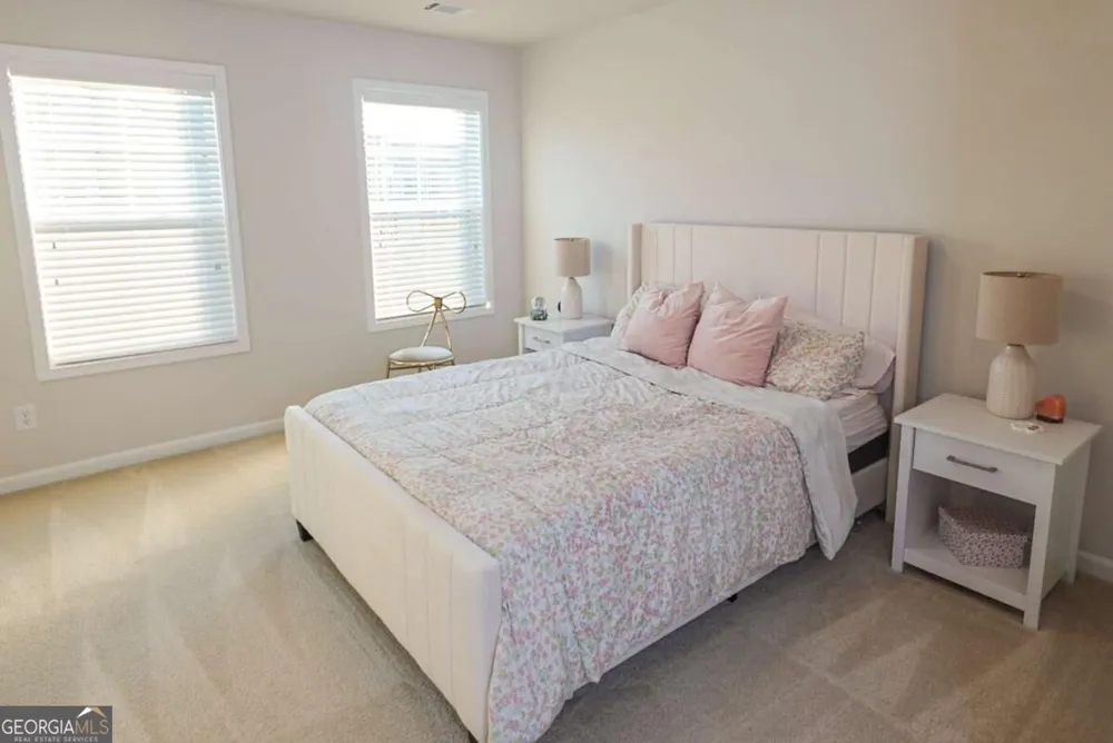 573 Auburn Crossing DR Auburn, GA 30011