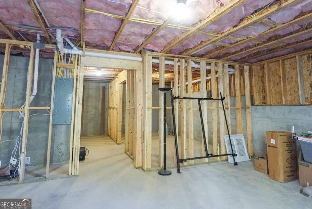573 Auburn Crossing DR Auburn, GA 30011