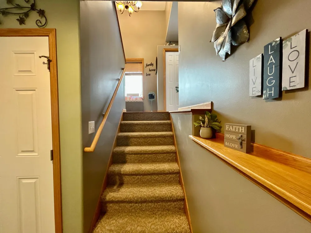 1113 Morningside Drive Casselton, ND 58012