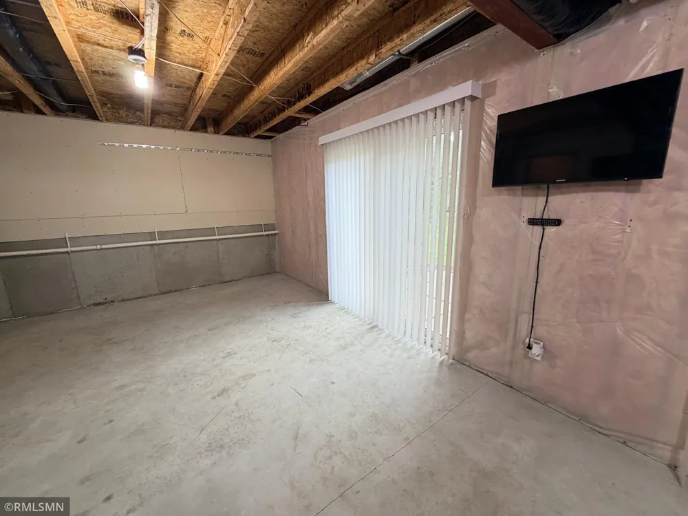 15392 Farnham Avenue Hugo, MN 55038