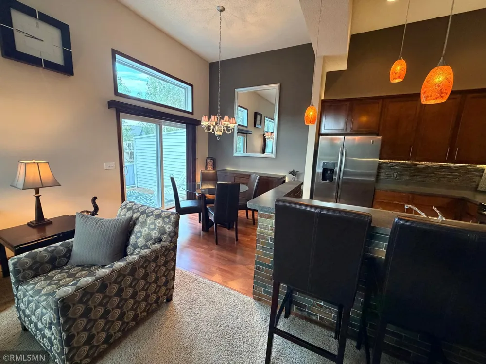 15392 Farnham Avenue Hugo, MN 55038