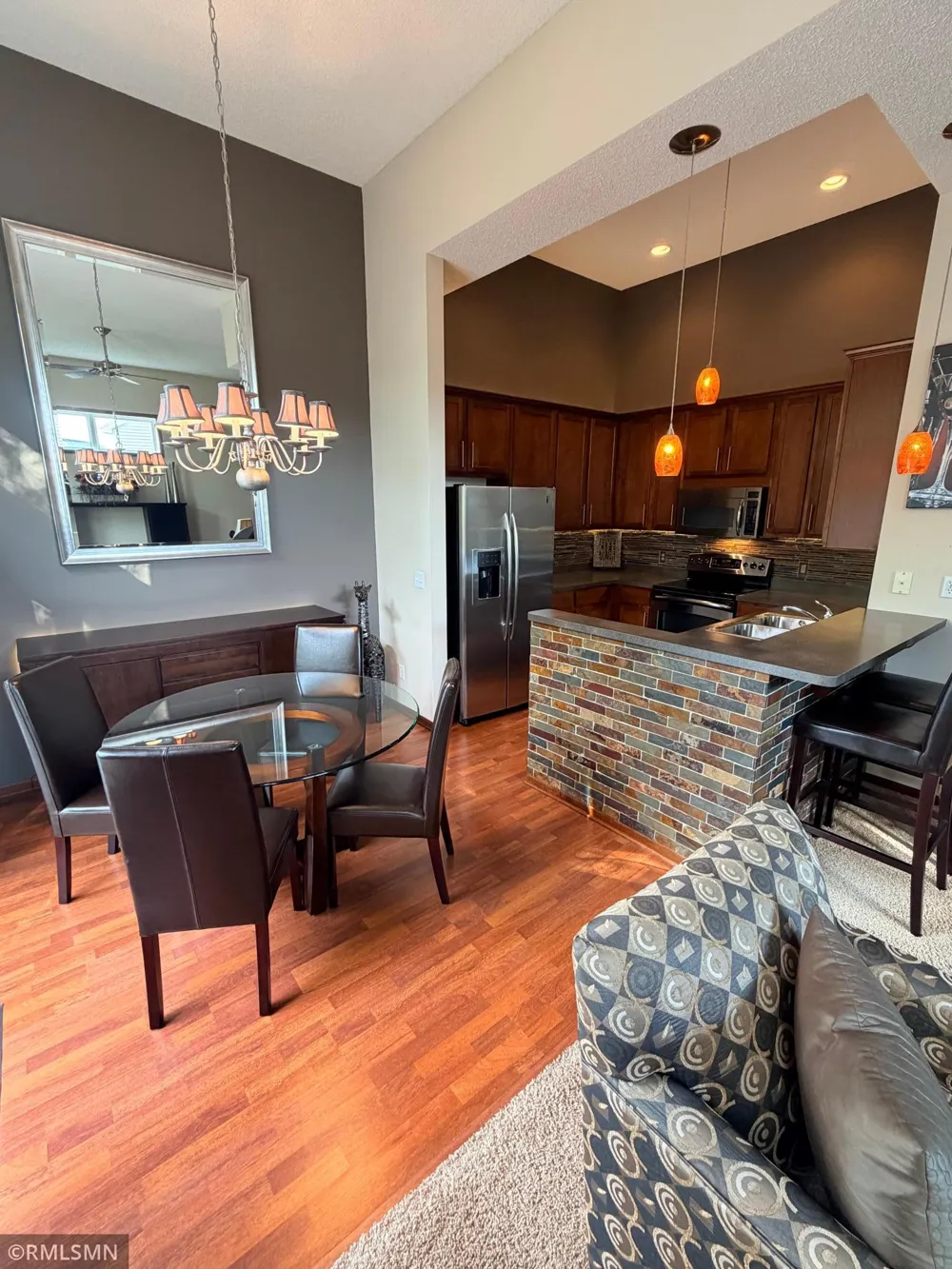 15392 Farnham Avenue Hugo, MN 55038