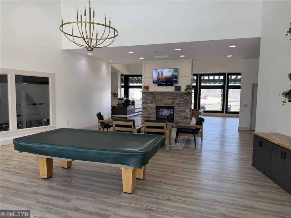 15392 Farnham Avenue Hugo, MN 55038