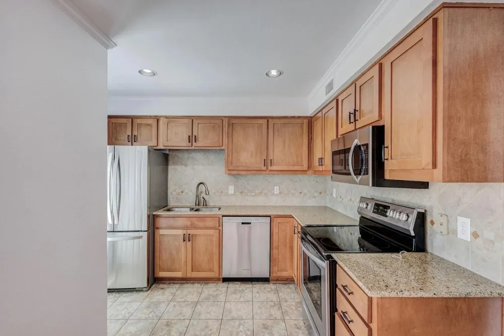 4658 Matilda #H Street Dallas, TX 75206