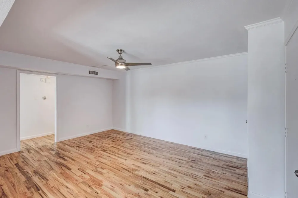 4658 Matilda #H Street Dallas, TX 75206
