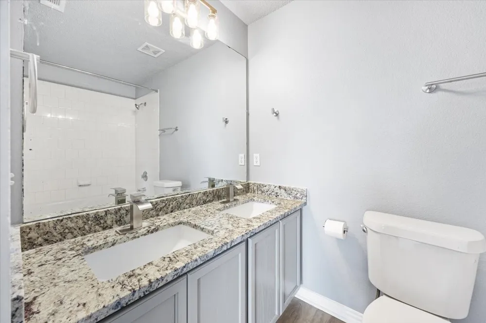 1506 Waters Edge Drive Glenn Heights, TX 75154