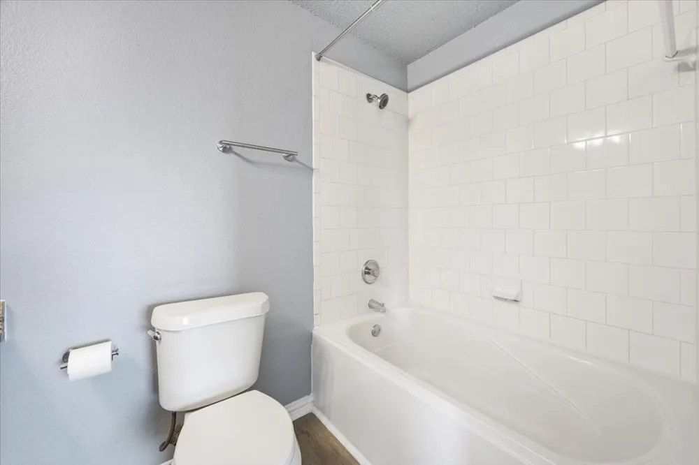 1506 Waters Edge Drive Glenn Heights, TX 75154