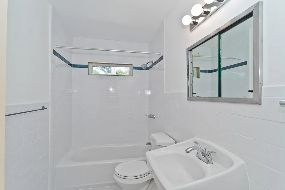 10843 Benbrook Drive Dallas, TX 75228