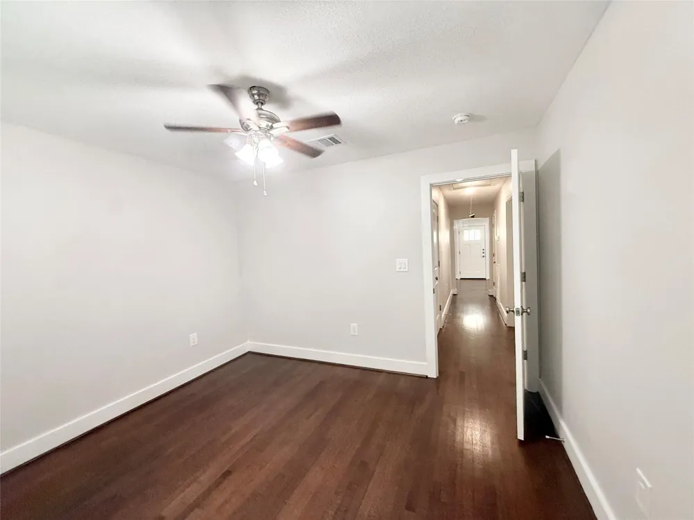 306 Wisteria Street Lake Jackson, TX 77566