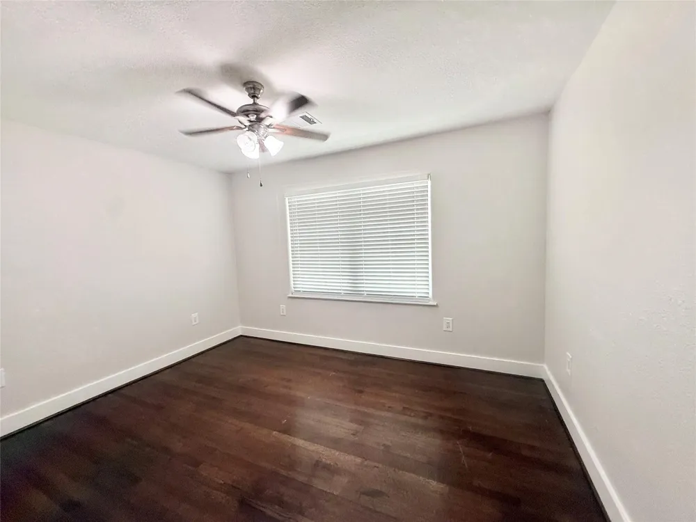 306 Wisteria Street Lake Jackson, TX 77566