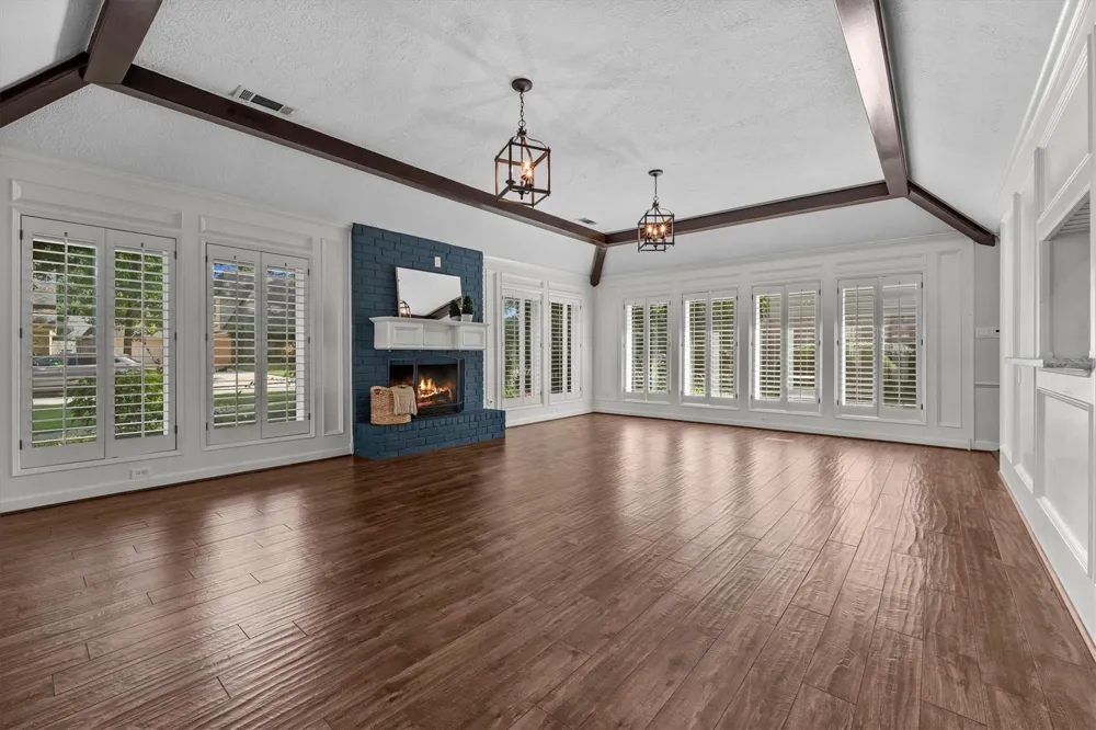 9527 Enstone Circle Spring, TX 77379