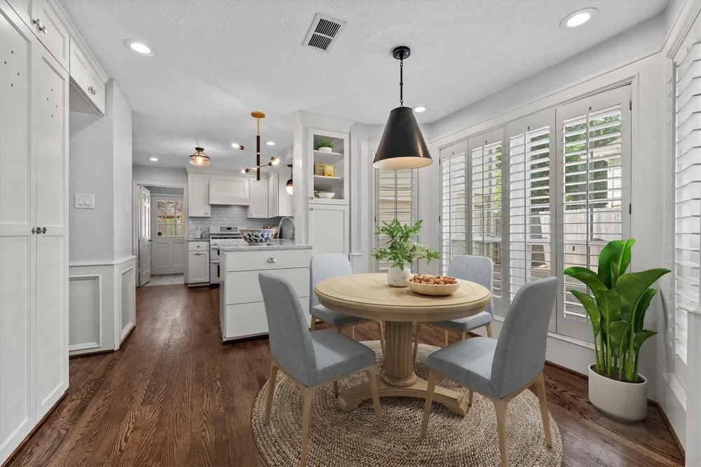 9527 Enstone Circle Spring, TX 77379