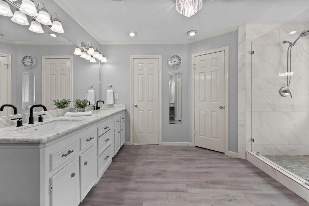 9527 Enstone Circle Spring, TX 77379