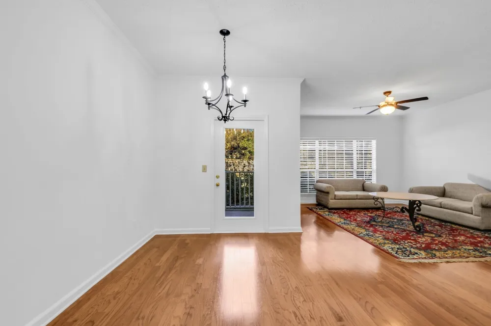 2025 Woodmont Blvd #106 Nashville, TN 37215