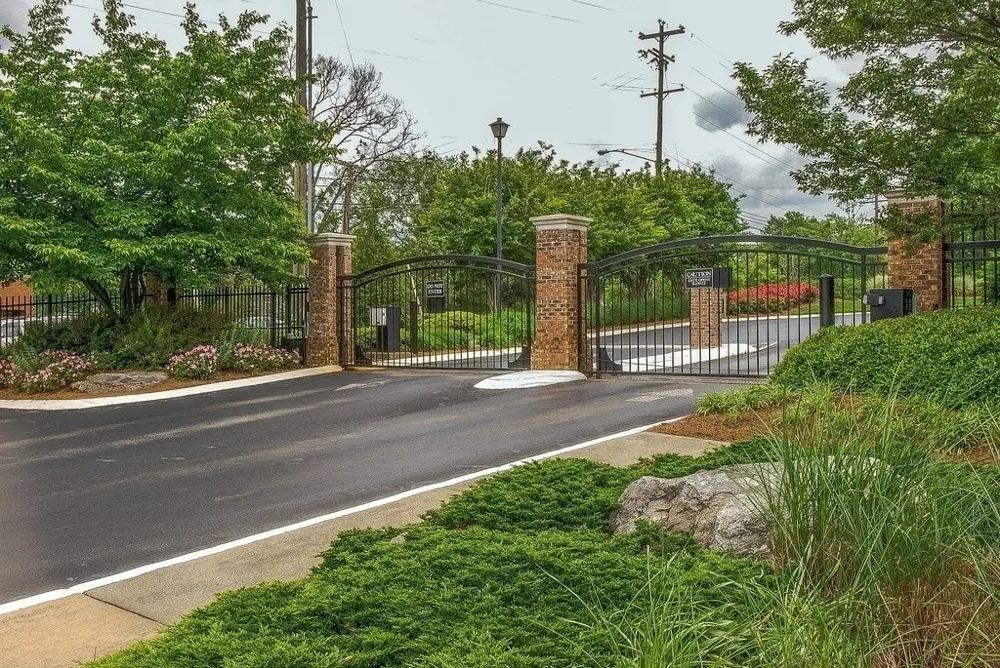 2025 Woodmont Blvd #106 Nashville, TN 37215