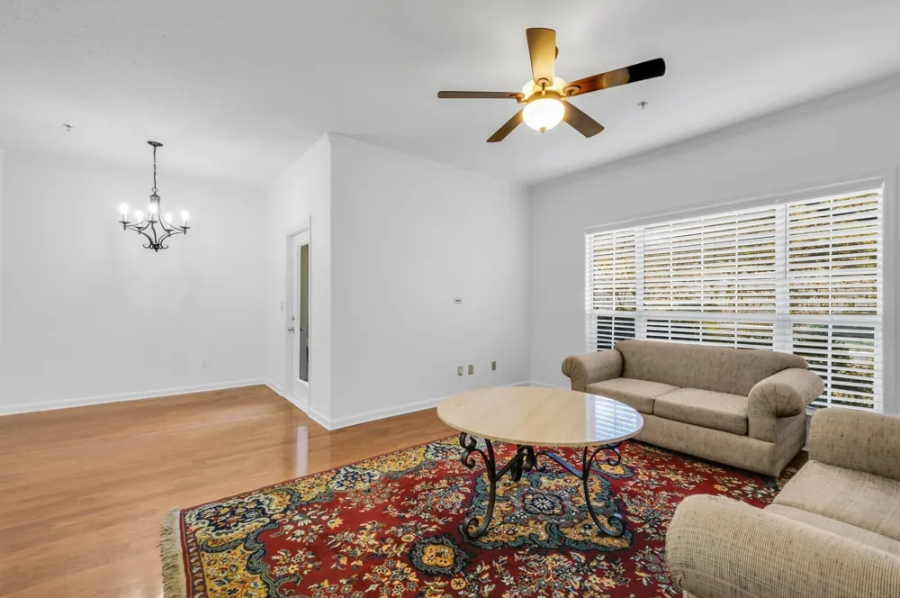 2025 Woodmont Blvd #106 Nashville, TN 37215