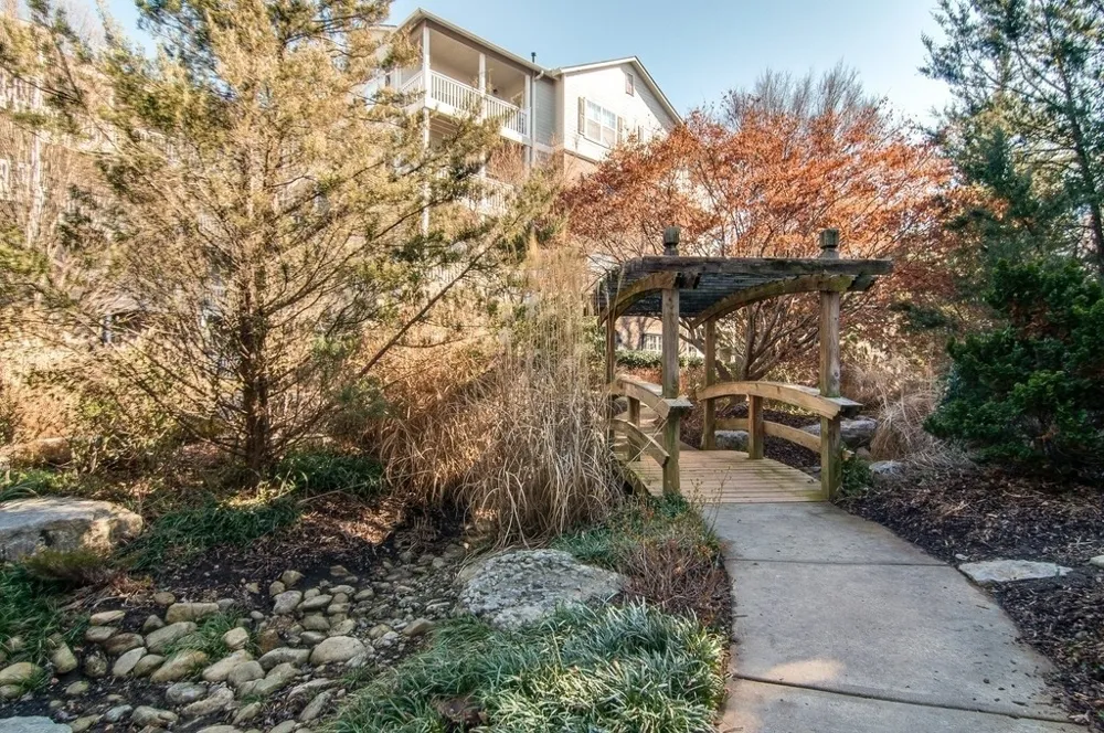 2025 Woodmont Blvd #106 Nashville, TN 37215