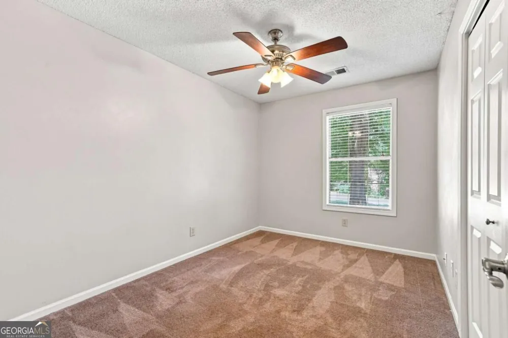 4460 Whitt Station RUN NW Acworth, GA 30101